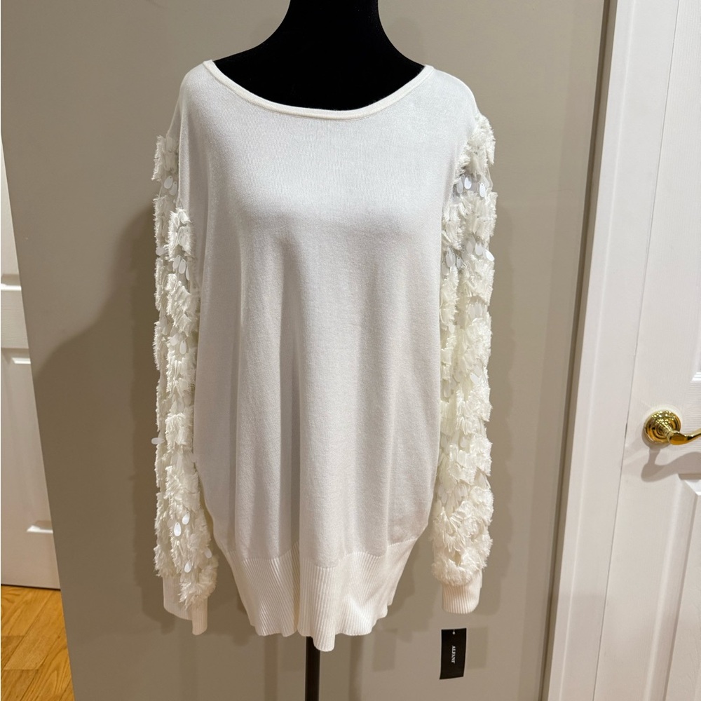 Super Cute Alfani Ivory Sweater with Sequined Embellished Sleeves Size L